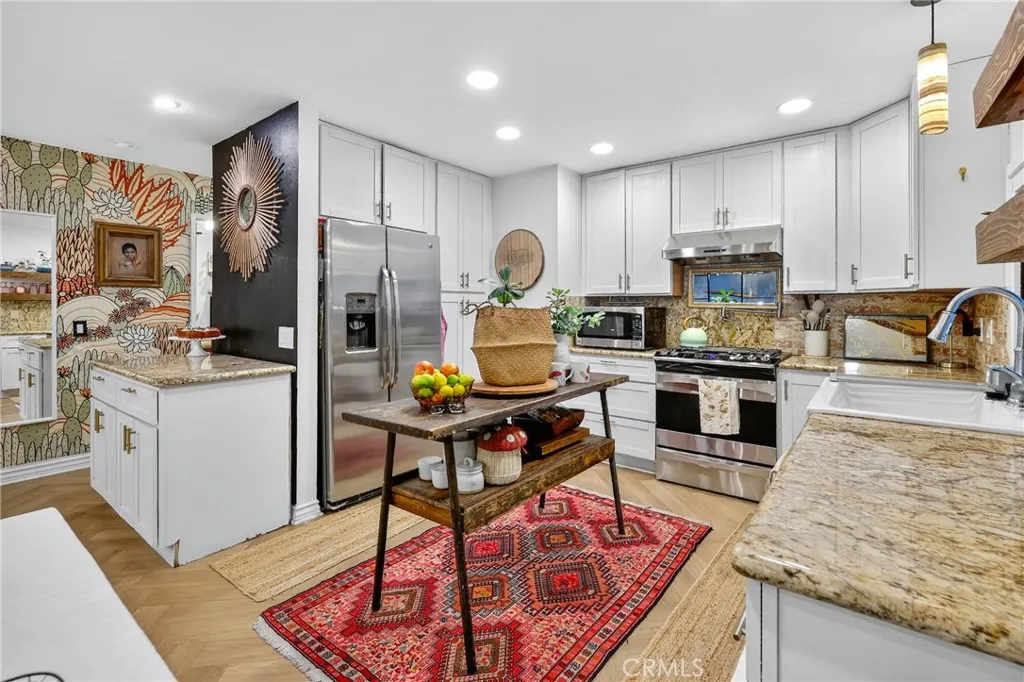 1649 Kiowa Crest, Diamond Bar, California 91765 home-pic-15